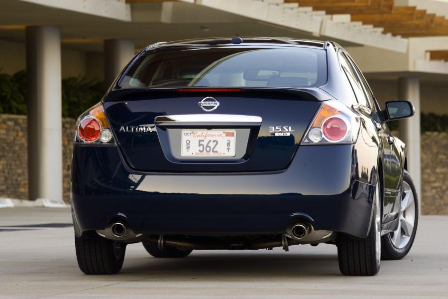  Nissan Altima V6 2007 года  (фото 29 из 37)